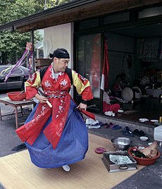 mitologia coreana - sciamano